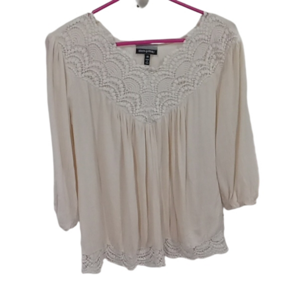 (23)   ALLISON BRITTANY CREAM COLOR PEASANT BLOUSE WITH BEAUTIFUL LACE TRIM